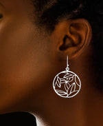 Load image into Gallery viewer, Platinum over Sterling Silver_Leaves Silhouette Circle Dangle Earrings_I_Heart_1

